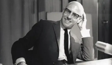 Mengapa Identitas Kita Hanyalah Produk dari Struktur Sosial?