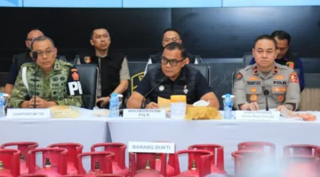 Bareskrim Bongkar Mafia BBM dan LPG Subsidi, 330 Tersangka Ditangkap, Kerugian Rp243 Miliar. (Posnews/Ist)
