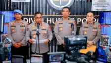 Kepala Divisi Humas Polri, Irjen Pol Johnny Eddizon Isir. (Posnews/Ist)