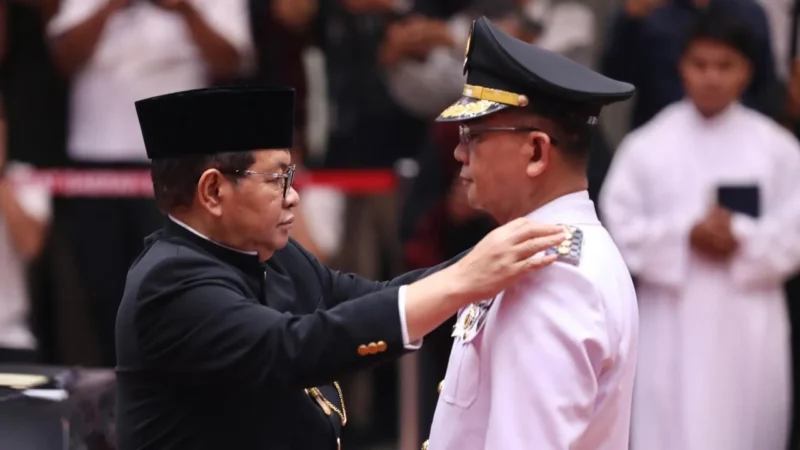 Pramono Anung melantik 11 pejabat tinggi Pemprov DKI Jakarta di Balai Kota secara tertutup, Rabu 15 April 2026. (Posnews/Kominfo)
