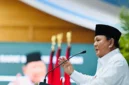 Presiden Prabowo Subianto memberikan arahan kepada jajaran kabinet di Istana Negara terkait kondisi global. (Posnews/Biro Pers Istana)