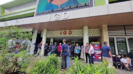 Puluhan Korban Kecelakaan Kereta Bekasi Dirawat, Operasi Darurat Dilakukan. (Posnews/Net)