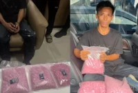 Tersangka Bersama barang bukti 14.580 butir ekstasi hasil pengungkapan Bareskrim. (Posnews/Ist)