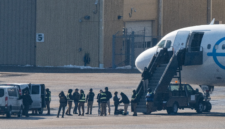 Implementasi skema pihak ketiga. Republik Demokratik Kongo mulai menerima puluhan deportan non-nasional yang dikirim oleh Amerika Serikat, menandai babak baru dalam kerja sama migrasi dan pengamanan mineral kritis antara Kinshasa dan Washington. Dok: Istimewa.