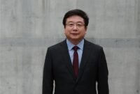 Sinergi sains dan kebijakan. Direktur Jenderal UNESCO Khaled El-Enany memperkuat tim manajemennya dengan menunjuk fisikawan terkemuka Chen Qun guna memimpin agenda pendidikan inklusif dan berkualitas di seluruh dunia. Dok: UNESCO.