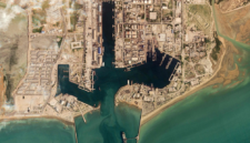 Blokade semakin mematikan. Garda Revolusi Iran (IRGC) menghantam tanker minyak