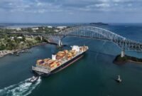 Pusat gravitasi perdagangan dunia memanas. Amerika Serikat menuduh China melakukan intimidasi maritim di Panama, memicu perang urat saraf terkait sejarah kolonialisme dan kendali atas Terusan Panama yang strategis. Dok: AP Photo/Matias Delacroix