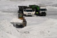 Misi memecah monopoli. Amerika Serikat mendanai proyek ambisius ekstraksi tanah jarang dari limbah tambang di Afrika Selatan, langkah strategis Washington guna mengamankan rantai pasok teknologi tinggi dan pertahanan dari pengaruh Tiongkok tahun 2026. Dok: AP Photo/Themba Hadebe.