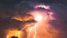 Badai besar mendekat. Siklon Tropis Vaianu kategori 3 diprediksi menghantam Selandia Baru pada hari Minggu, memicu peringatan dini bagi seluruh wilayah Pulau Utara di tengah ancaman cuaca ekstrem pasifik tahun 2026. Dok: Istimewa.