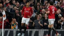 Langkah mantap menuju Eropa. Manchester United memperkokoh posisi di tiga besar Liga Inggris setelah menundukkan Brentford 2-1 lewat gol Casemiro dan Benjamin Sesko. Dok: AFP.