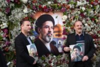 Menepis spekulasi. Pejabat senior Iran menegaskan bahwa Pemimpin Tertinggi Mojtaba Khamenei dalam kondisi kesehatan yang prima dan tetap menjalankan tugas negara secara aktif, membantah laporan mengenai cedera akibat serangan udara. Dok: Xinhua.