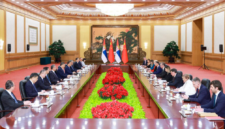 Kunjungan kenegaraan Presiden Vucic ke Beijing memperkuat kolaborasi infrastruktur, teknologi, dan perdagangan bebas dalam bingkai
