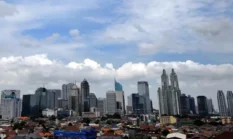 Cuaca Jabodetabek Hari Ini Berawan, Hujan Ringan Ancam Tangerang dan Kepulauan Seribu