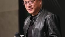 Menyambut perubahan zaman. CEO Nvidia Jensen Huang menegaskan pentingnya adaptasi teknologi kecerdasan buatan (AI) di tengah kekhawatiran krisis energi nasional. Dok: Istimewa.