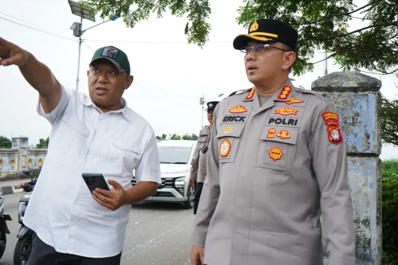 Jalur Bekasi-Jakarta Macet Total, Polisi Langsung Atur Lalu Lintas. (Posnews/Ist)