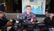 Anggota DPRD DKI Jakarta Hardiyanto Kenneth menghadiri pertemuan Forkopimko terkait keamanan Jakarta Barat. (Posnews/ist)