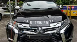 Mobil Mitsubishi Pajero diamankan polisi usai menabrak pedagang buah di Jalan Kalimalang Jakarta Timur. (Posnews/Ist)