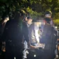 Patroli gabungan Batalyon B Pelopor Satbrimob Polda Metro Jaya bersama Perintis Polres Metro Jakarta Timur menggagalkan dugaan transaksi narkoba di kawasan Jalan Mayjen Sutoyo, Jakarta Timur, Selasa (5/5/2026) dini hari. (Posnews/Ist)