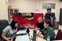 Petugas Subdit IV Dittipidnarkoba Bareskrim Polri saat melimpahkan tersangka dan barang bukti kasus narkoba ke Kejaksaan Negeri Jakarta Utara. (Posnews/Ist)