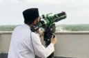 Petugas Kementerian Agama melakukan pemantauan hilal menjelang sidang isbat penetapan awal Zulhijah 1447 Hijriah dan Idul Adha 2026. (Posnews/Kemenag)