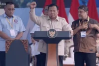 Presiden Prabowo Subianto menyampaikan pidato di peringatan May Day 2026 di Monas Jakarta disambut ribuan buruh. (Posnews/Ist)