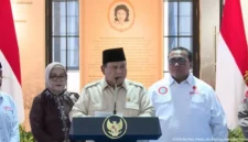 Presiden Prabowo Subianto meresmikan Museum Marsinah dan rumah singgah di Nganjuk, Jawa Timur, untuk mengenang perjuangan aktivis buruh perempuan Marsinah. (Posnews/Sekretariat Presiden)