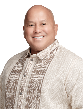 Konfrontasi hukum internasional. Senator Ronald 