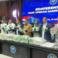 Petugas BNN saat mengamankan barang bukti narkotika dalam Operasi Saber Bersinar 2026 di berbagai wilayah Indonesia. (Posnews/BNN)