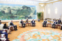 Navigasi hubungan adidaya. Premier China Li Qiang menyerukan dialog konstruktif dan penguatan ekonomi bilateral saat menerima kunjungan delegasi Senat AS, sembari memperingatkan Washington agar tidak melanggar kedaulatan China terkait isu Taiwan. Dok: Istimewa.