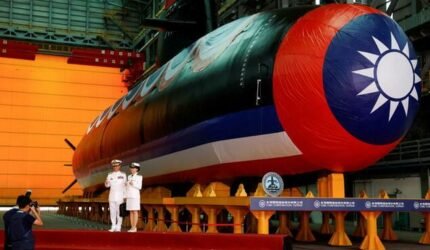 Kapal Selam Domestik Taiwan Narwhal Sukses Uji Tembak Torpedo