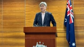 Ketahanan energi lintas benua. Menteri Luar Negeri Australia Penny Wong dan pemerintah Korea Selatan menyepakati kerja sama strategis untuk menjamin kelancaran pasokan LNG dan produk minyak olahan guna meredam dampak penutupan Selat Hormuz. Dok: Yonhap.
