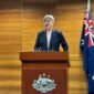 Ketahanan energi lintas benua. Menteri Luar Negeri Australia Penny Wong dan pemerintah Korea Selatan menyepakati kerja sama strategis untuk menjamin kelancaran pasokan LNG dan produk minyak olahan guna meredam dampak penutupan Selat Hormuz. Dok: Yonhap.