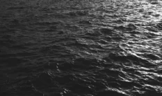 Air Laut Menghitam di Tarumajaya, Nelayan Terpaksa Jadi Buruh dan Pemulung