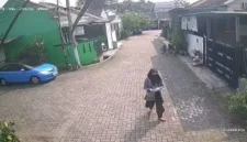 Aksi Cerdik Berakhir Buntung, Pencuri Mobil di Tangerang Menyamar Pakai Hijab Lalu Ditangkap. (Posnews/Ist)
