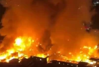 Kebakaran Pasar Jiung Kemayoran Hanguskan 250 Bangunan, 500 Jiwa Terdampak. (Posnews/Ist)