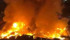 Kebakaran Pasar Jiung Kemayoran Hanguskan 250 Bangunan, 500 Jiwa Terdampak. (Posnews/Ist)