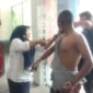 Petugas mengevakuasi korban dan memadamkan kebakaran setelah ledakan terjadi di ruang mesin KMP Aceh Hebat 2 yang sedang sandar di Pelabuhan Ulee Lheue, Banda Aceh, Jumat (12/6/2026). (Posnews/Tim SAR Banda Aceh)