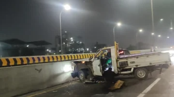 Kecelakaan Tunggal di Tol Cakung-Cilincing, Pengemudi dan Kenek Terluka. (Posnews/MR)