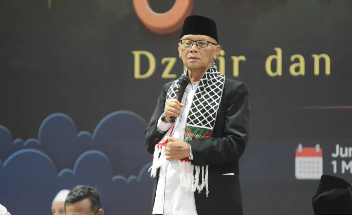 Ketua MUI Kiai Anwar Iskandar. (Posnews/MUI)