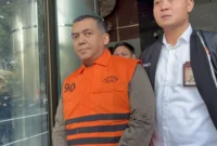 Penyidik KPK mengusut komunikasi antara Silmy Karim dan Andrej Frey dalam kasus dugaan pemerasan pengurusan izin tinggal warga negara asing yang merugikan negara hingga ratusan miliar rupiah. (Posnews/Ist)