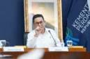 Menteri Perdagangan Budi Santoso memberikan keterangan terkait rencana penyesuaian HET MINYAKITA usai Rapat Koordinasi Tingkat Menteri Bidang Pangan di Jakarta. (Posnews/Ist)