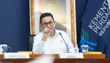 Menteri Perdagangan Budi Santoso memberikan keterangan terkait rencana penyesuaian HET MINYAKITA usai Rapat Koordinasi Tingkat Menteri Bidang Pangan di Jakarta. (Posnews/Ist)