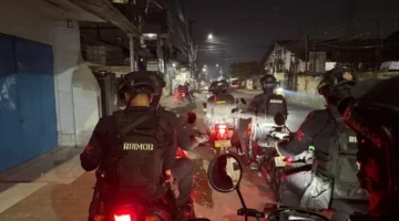 Patroli Dini Hari Brimob Bongkar Rencana Tawuran di Bojong Menteng. (Posnews/Ist)
