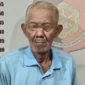 Petugas kepolisian melakukan penyelidikan kasus pembacokan di Lampung Utara setelah seorang kakek berusia 75 tahun mengaku berhalusinasi melihat tetangganya seperti Genderuwo. (Posnews/ist)