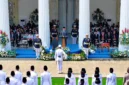 Presiden Prabowo Subianto memimpin Upacara Hari Lahir Pancasila 2026 di Gedung Pancasila Jakarta dan menegaskan Pancasila harus diterapkan dalam kehidupan berbangsa dan bernegara. (Posnews/Sekretariat negara)