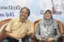 Roy Suryo dan dr Tifa menjalani proses pelimpahan tahap II dari Polda Metro Jaya ke Kejaksaan Negeri Jakarta Selatan dalam kasus tudingan ijazah Presiden Joko Widodo. (Posnews/Instagram)