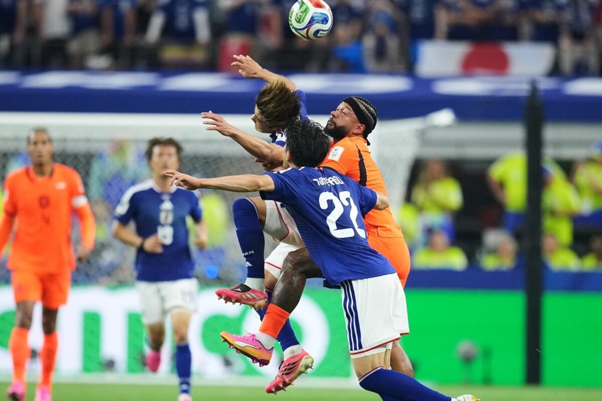 Tandukan dramatis Daichi Kamada pada menit-menit akhir menyelamatkan Jepang dari kekalahan saat menghadapi Belanda pada laga pembuka Piala Dunia. Dok: (AP Photo/Julio Cortez)