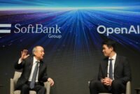 Menghalau senapan mesin siber. SoftBank dan OpenAI meluncurkan layanan keamanan berbasis kecerdasan buatan (AI) guna melindungi sistem infrastruktur vital Jepang. Dok: (AP Photo/Hiro Komae)