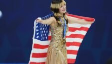Kembalinya para bintang es. Juara Olimpiade Alysa Liu dan juara dunia Ilia Malinin siap menandai aksi kembalinya mereka ke kompetisi tingkat tinggi di Skate America. Dok: (AP Photo/Stephanie Scarbrough, File)