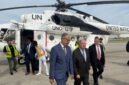 Penderitaan di bawah kuasa geng. Sekretaris Jenderal PBB António Guterres mengunjungi Haiti guna menyaksikan langsung krisis kemanusiaan dan pengungsian massal akibat dominasi geng Viv Ansanm. Dok: (AP Photo/Danica Coto)